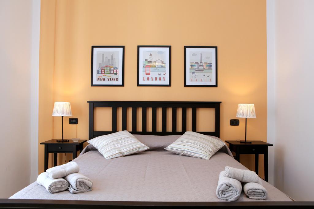 City Central Salerno Room photo
